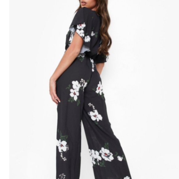Worn Once, Boohoo Floral Angel Sleeve Jumpsuit - Picture 2 of 10